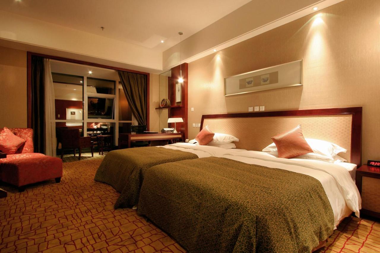 Empark Grand Hotel Kunming Zewnętrze zdjęcie