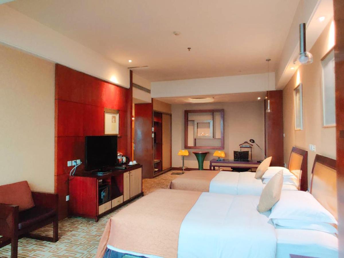 Empark Grand Hotel Kunming Zewnętrze zdjęcie