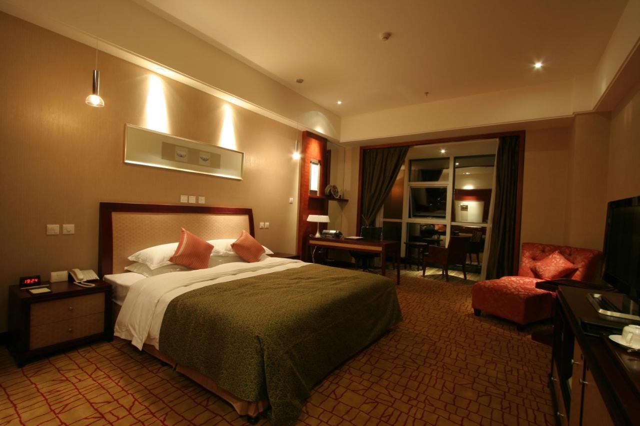 Empark Grand Hotel Kunming Zewnętrze zdjęcie